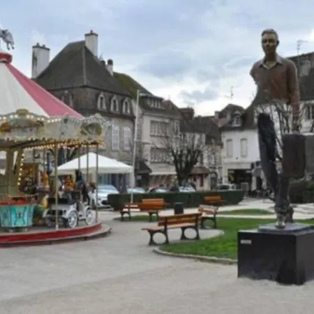 Chez Serge, A 100 Metres Des Hospices * Beaune (Cote d'Or)